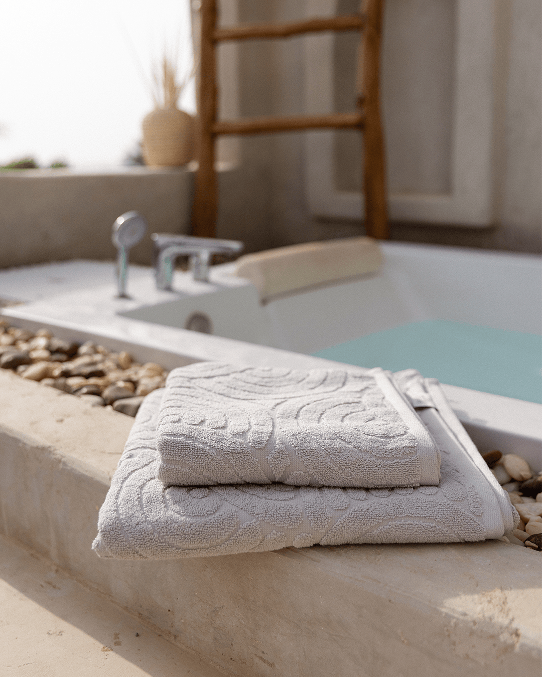 Sunbeam Jacquard Towel 600 GSM