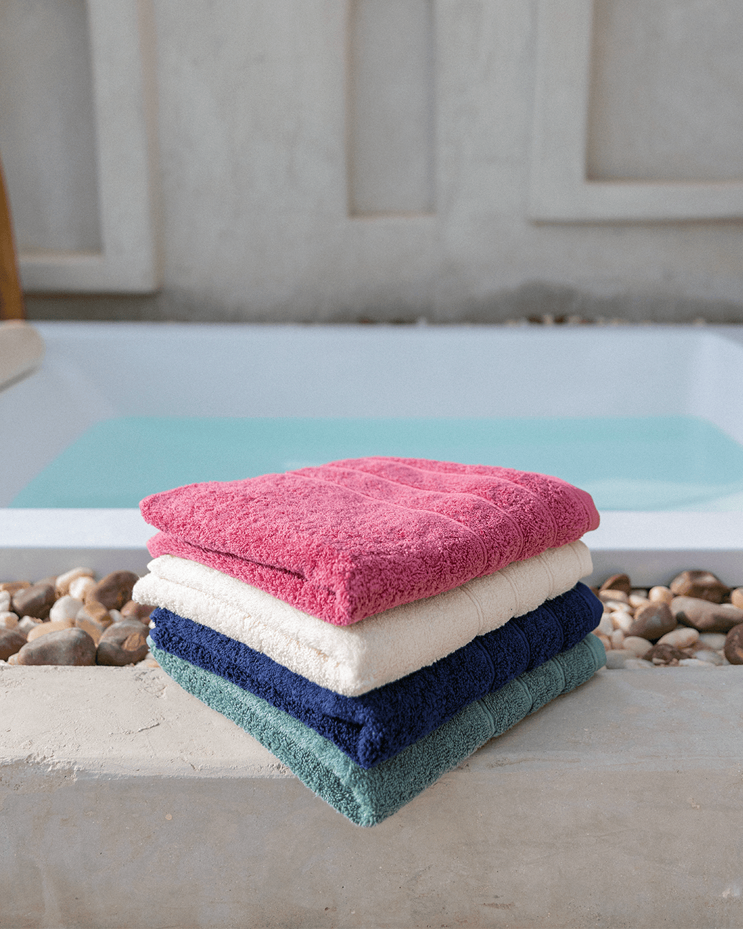 Essential Trim Towel 600 GSM
