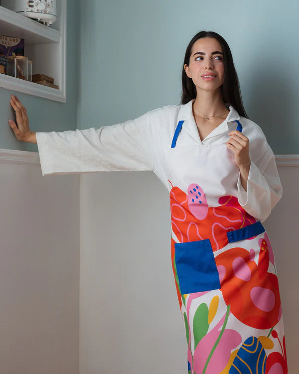 Apron Karkadeh