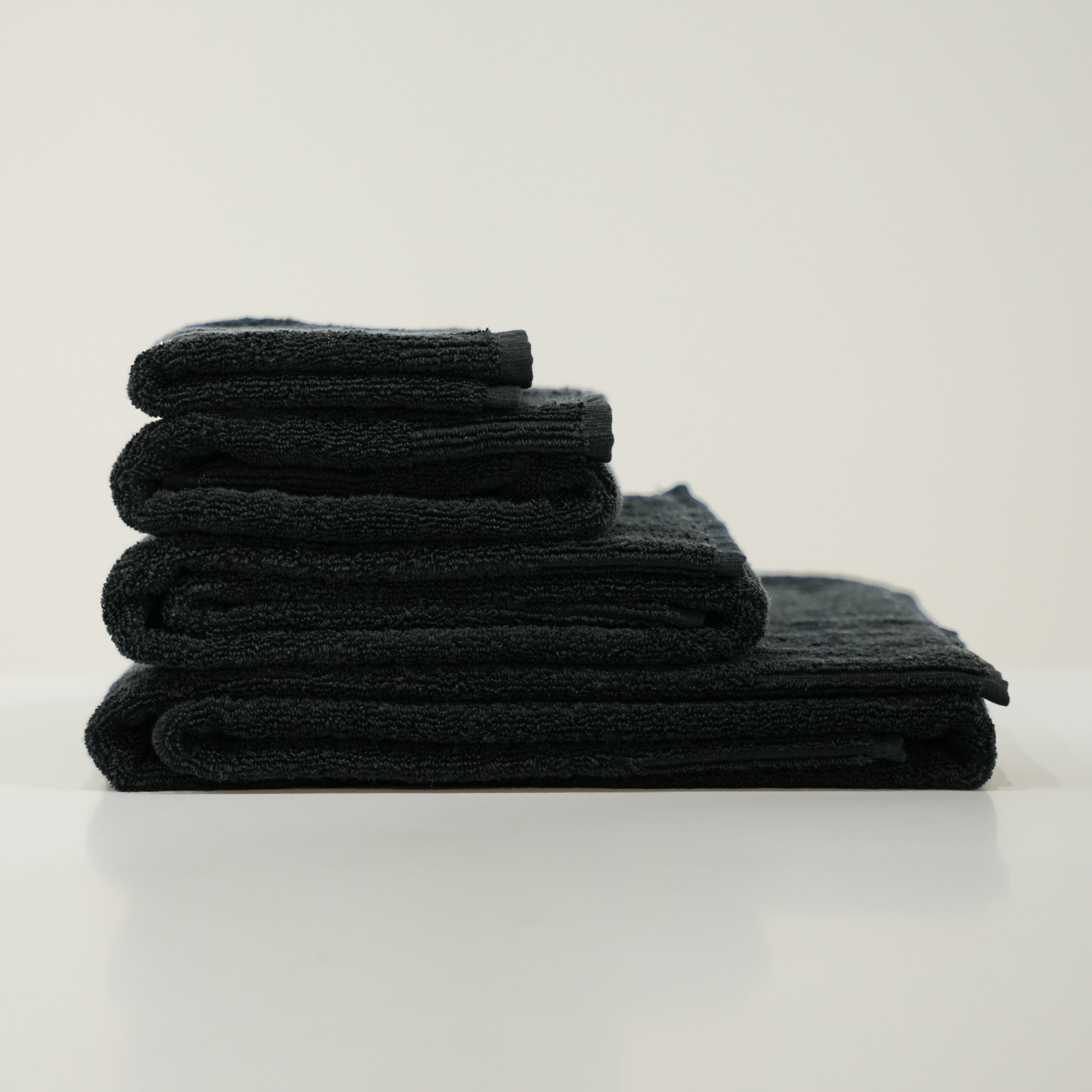 Black Towels (Set of 4)