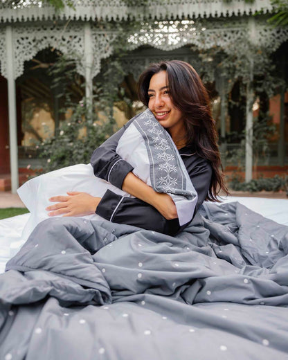 Whispers of Love Bedsheet