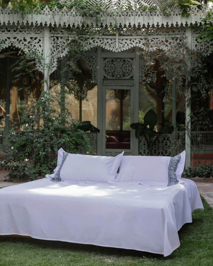 Whispers of Love Bedsheet