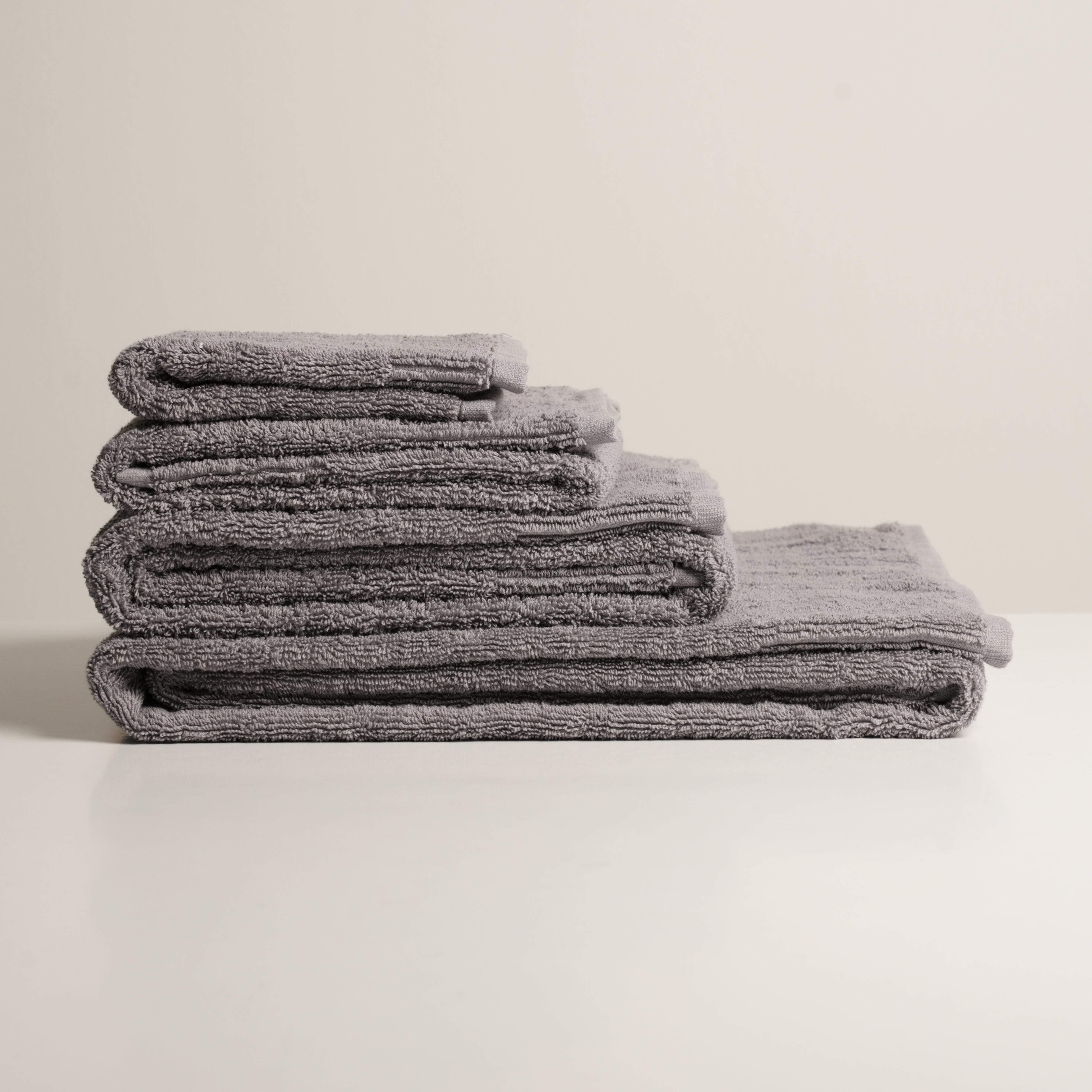 Grey Towels (Set of 4)