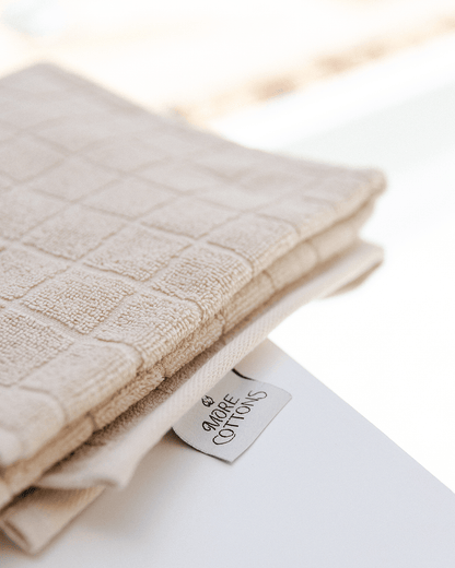 Grid Jacquard Towel 600 GSM