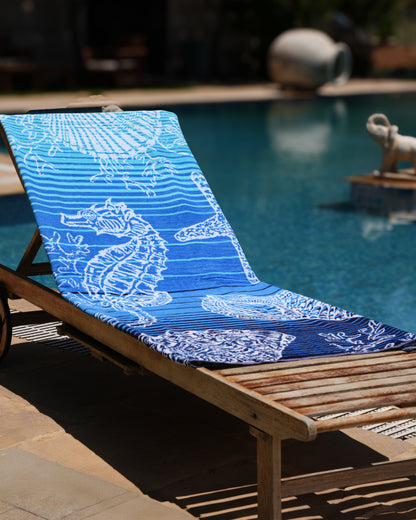 Sea Creatures Ombre Beach Towel