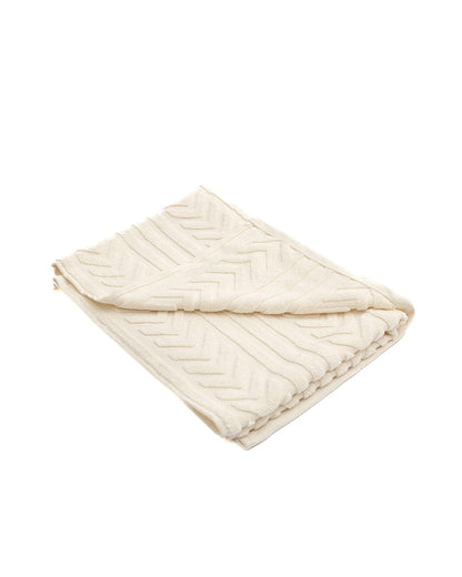 Streams Jacquard Towel 600 GSM