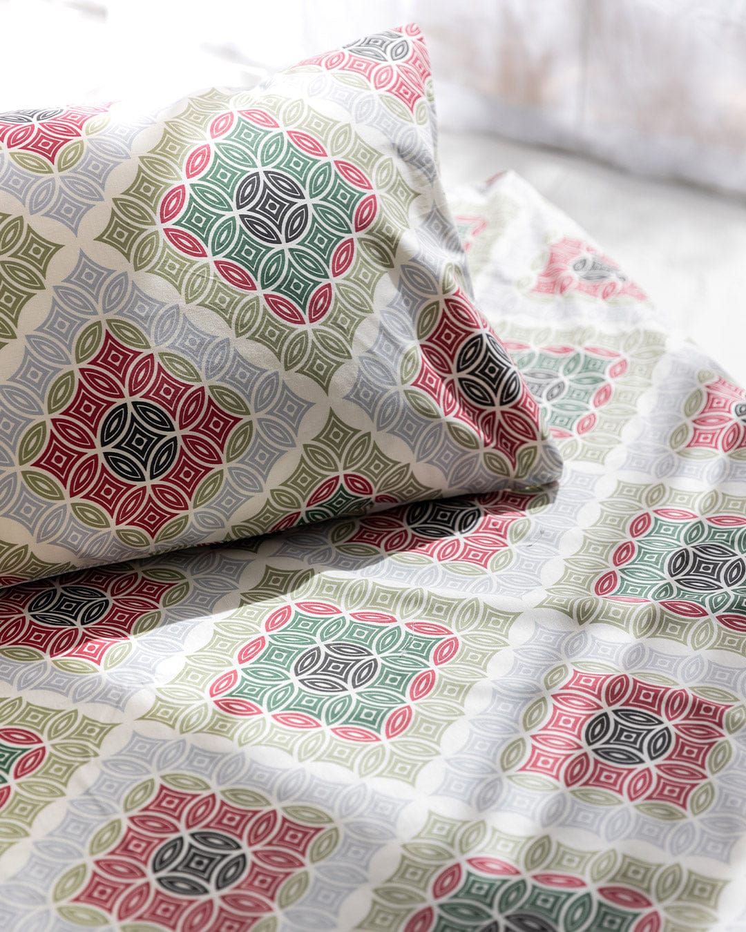 Crimson Flat Bedsheet