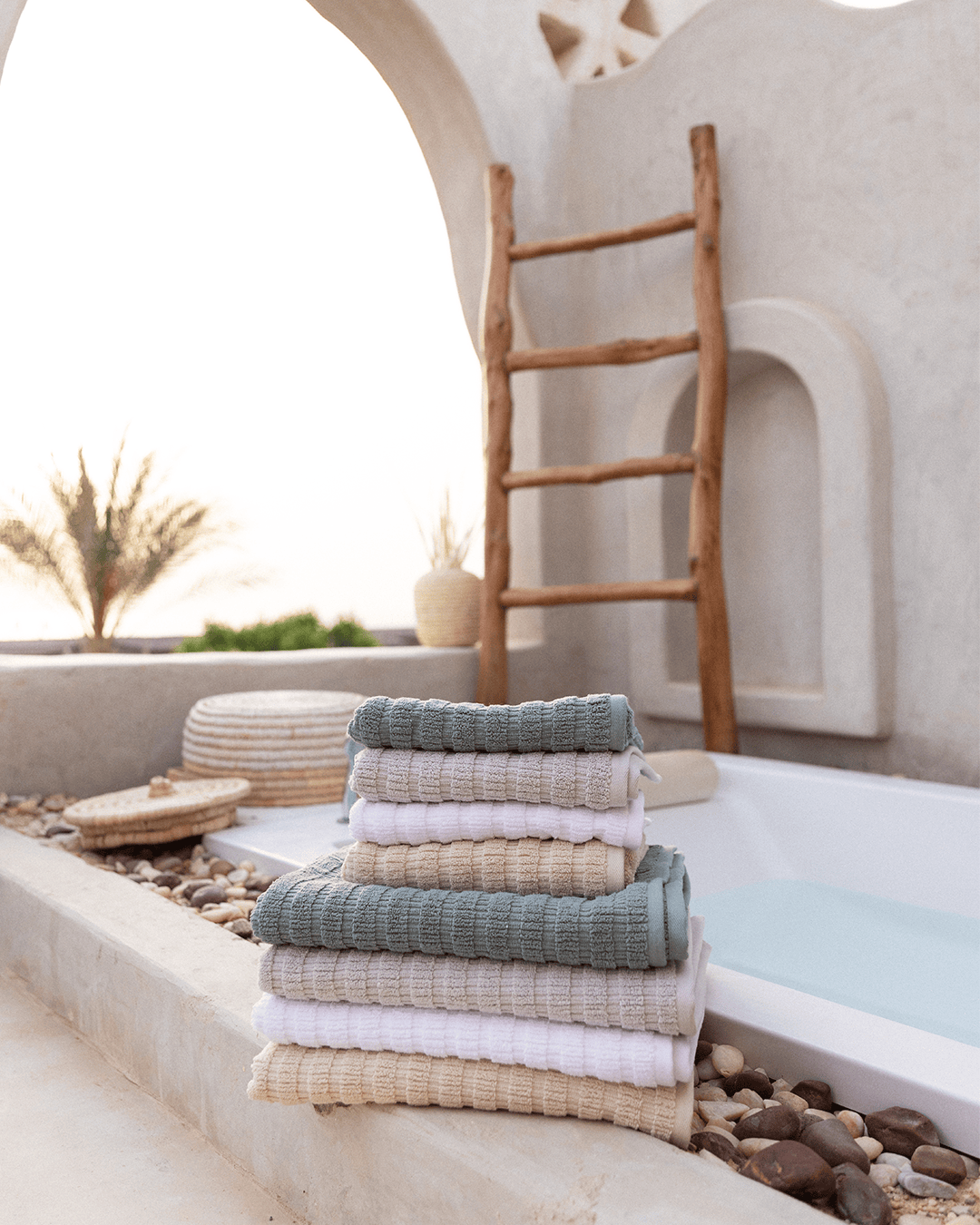 Soft Ribbed Jacquard Towel 600 GSM