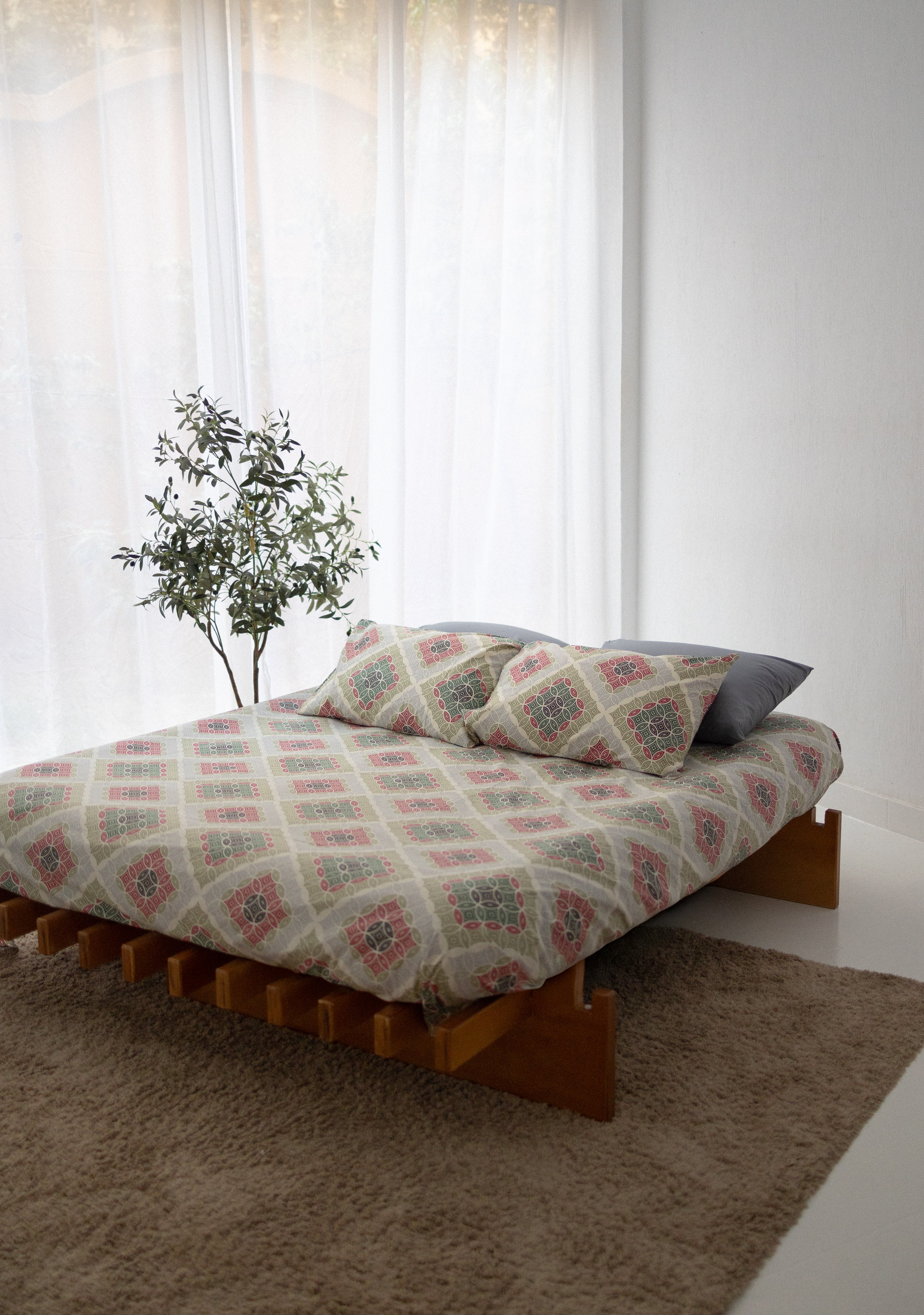 Crimson Flat Bedsheet